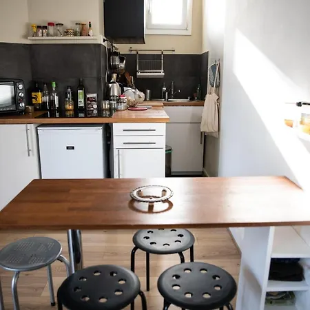 Apartment Hostnfly - Beautiful Bright In Belleville Paris